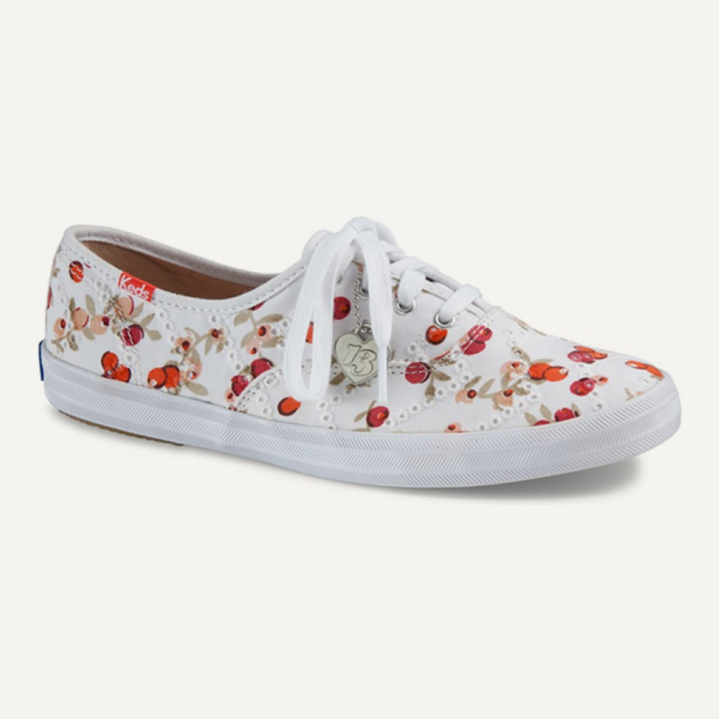 Eyelet Berry Champion Sneaker